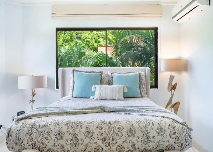 Hébergement de vacances Oceanfront With Pool And Stunning Views Playa Flamingo